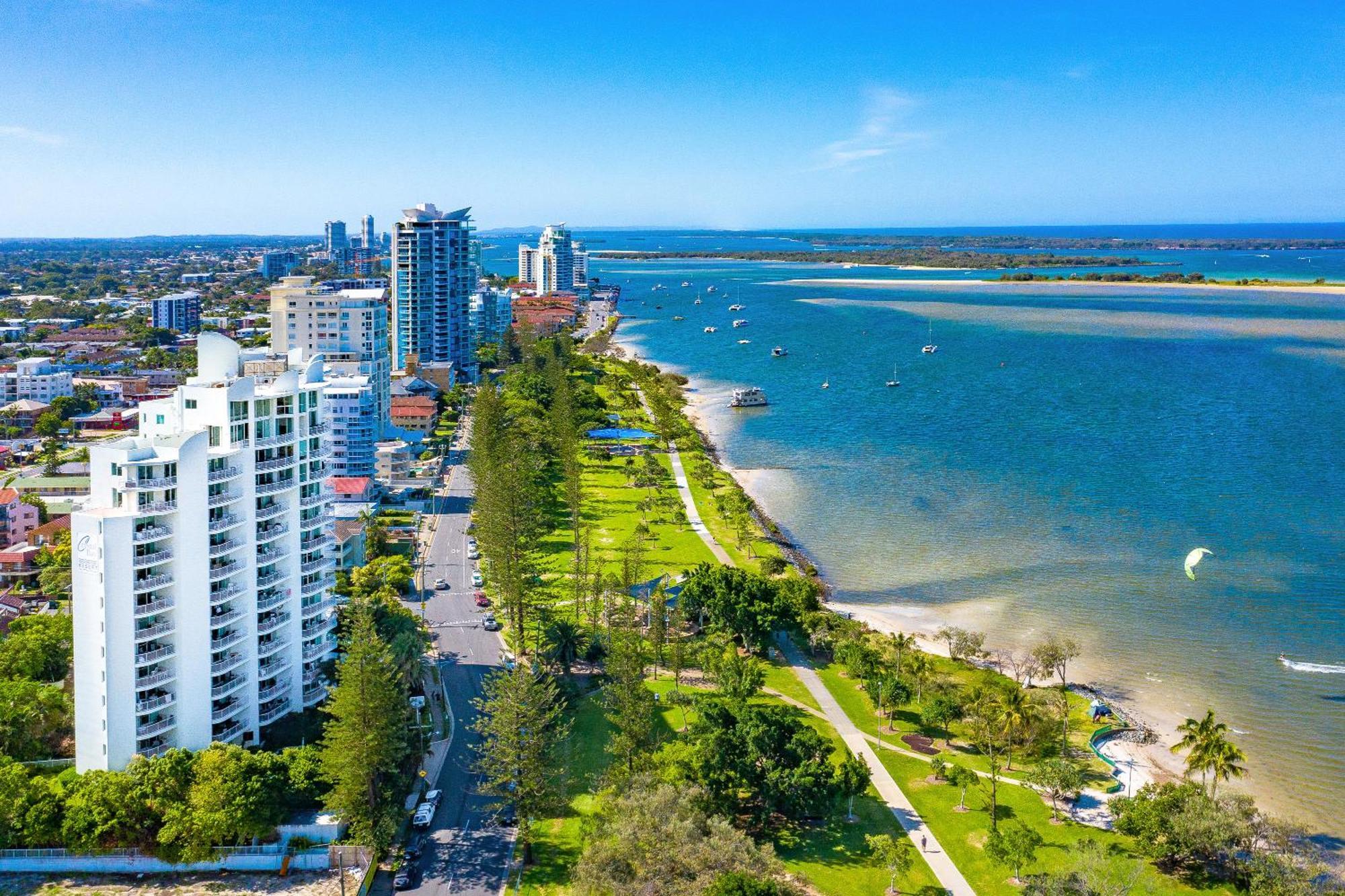 Crystal Bay On The Broadwater Aparthotel Gold Coast Exterior photo